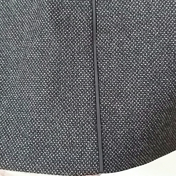 Nice Ann Taylor Skirt - Picture 4 of 6